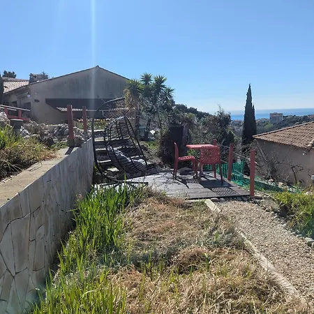 Pensjonat Maison L'aloe 4*